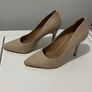 Heels size 9